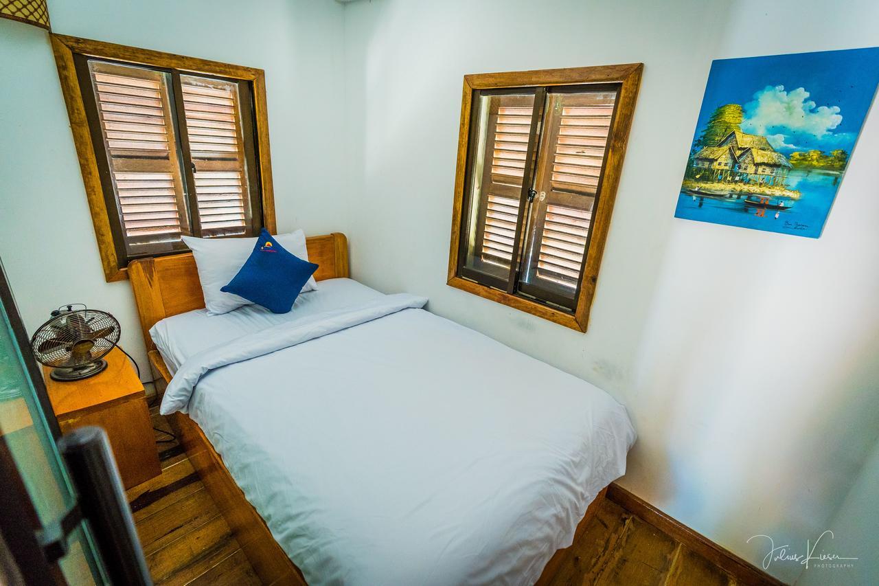 Sol Beach Resort Koh Rong Sanloem Exterior photo